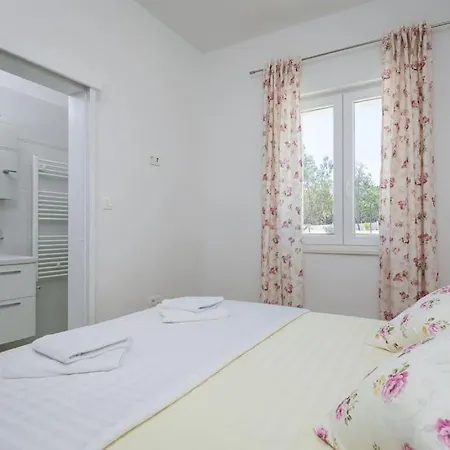Villa La Plazza Dugopolje